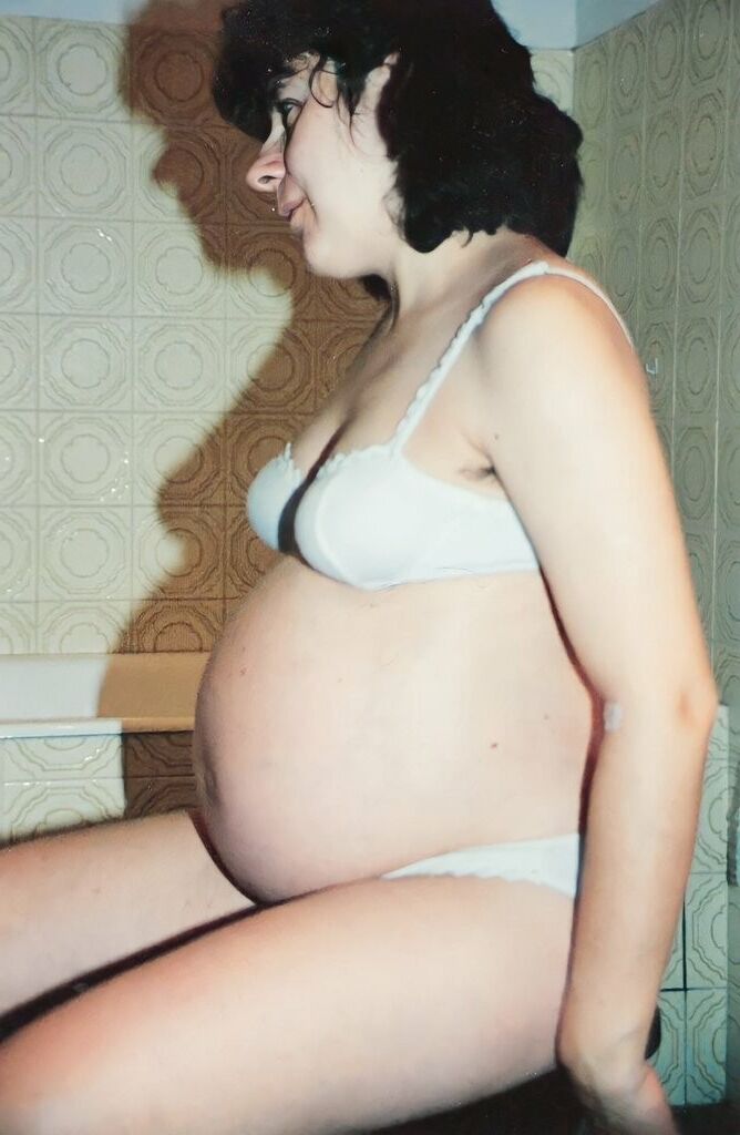 GRÁVIDA PREGGO ENCEINTE PROSTITUTA