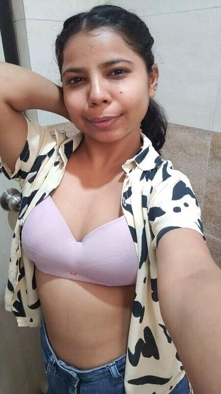 Esposas y milfs indias traviesas