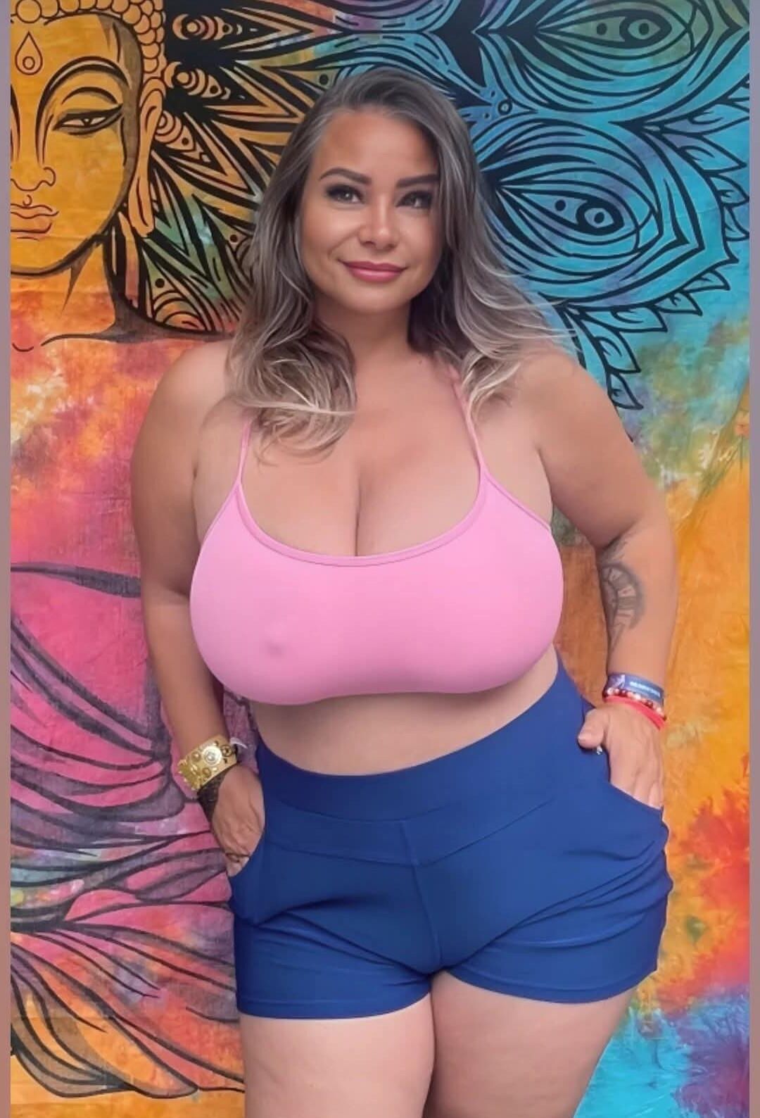 Busty Hungarian milf Aniko.....NO LIMITS COMMENTS