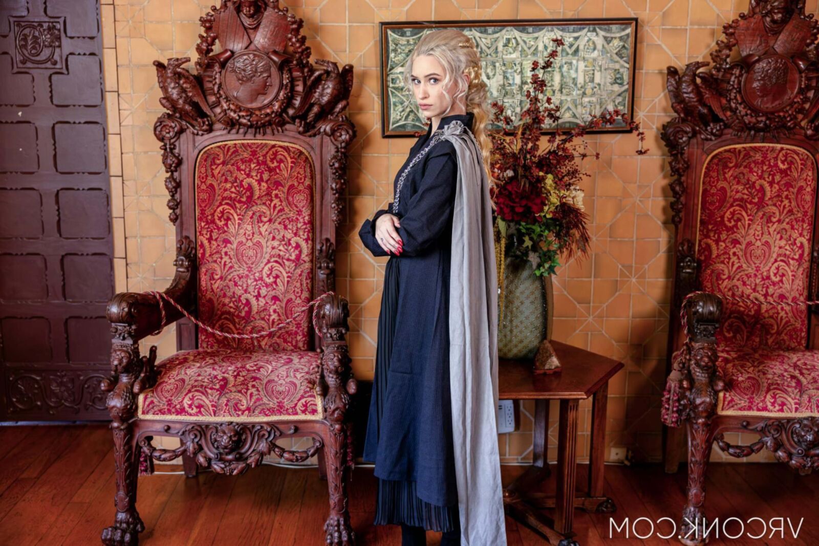 Kiara Cole Game of Thrones : Daenerys Targaryen Une parodie porno