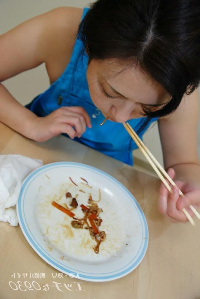 Femmes au foyer japonaises coquines