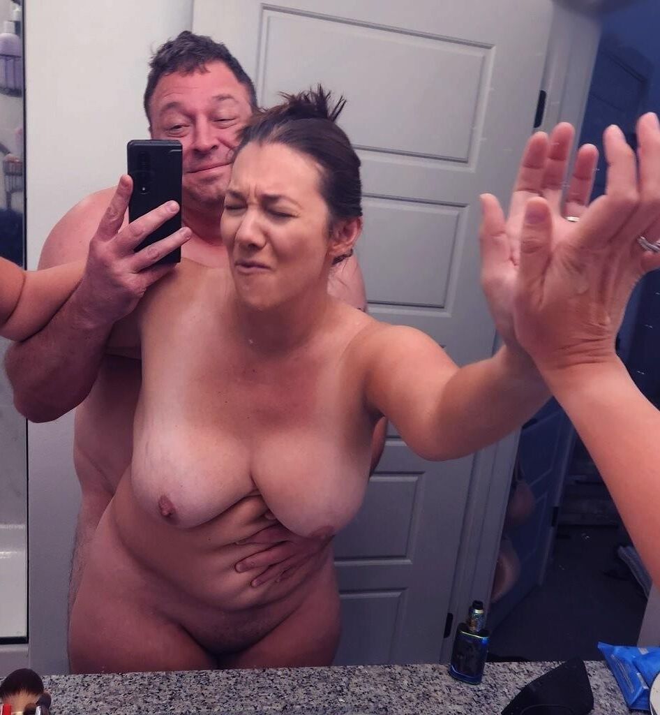 Amateurs fucking....selfies