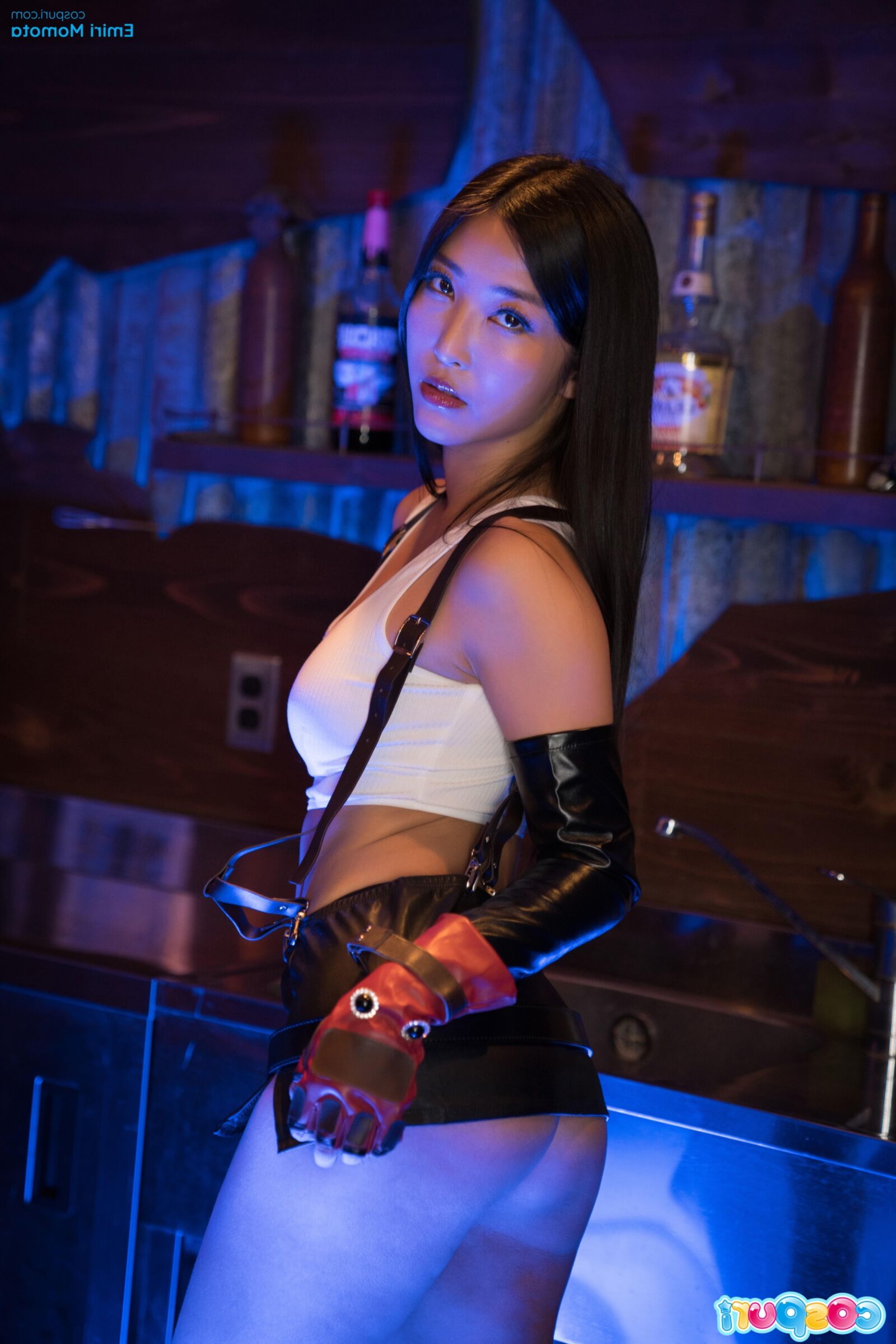 Emiri Momota Cosplay Tifa (Final Fantasy VII)