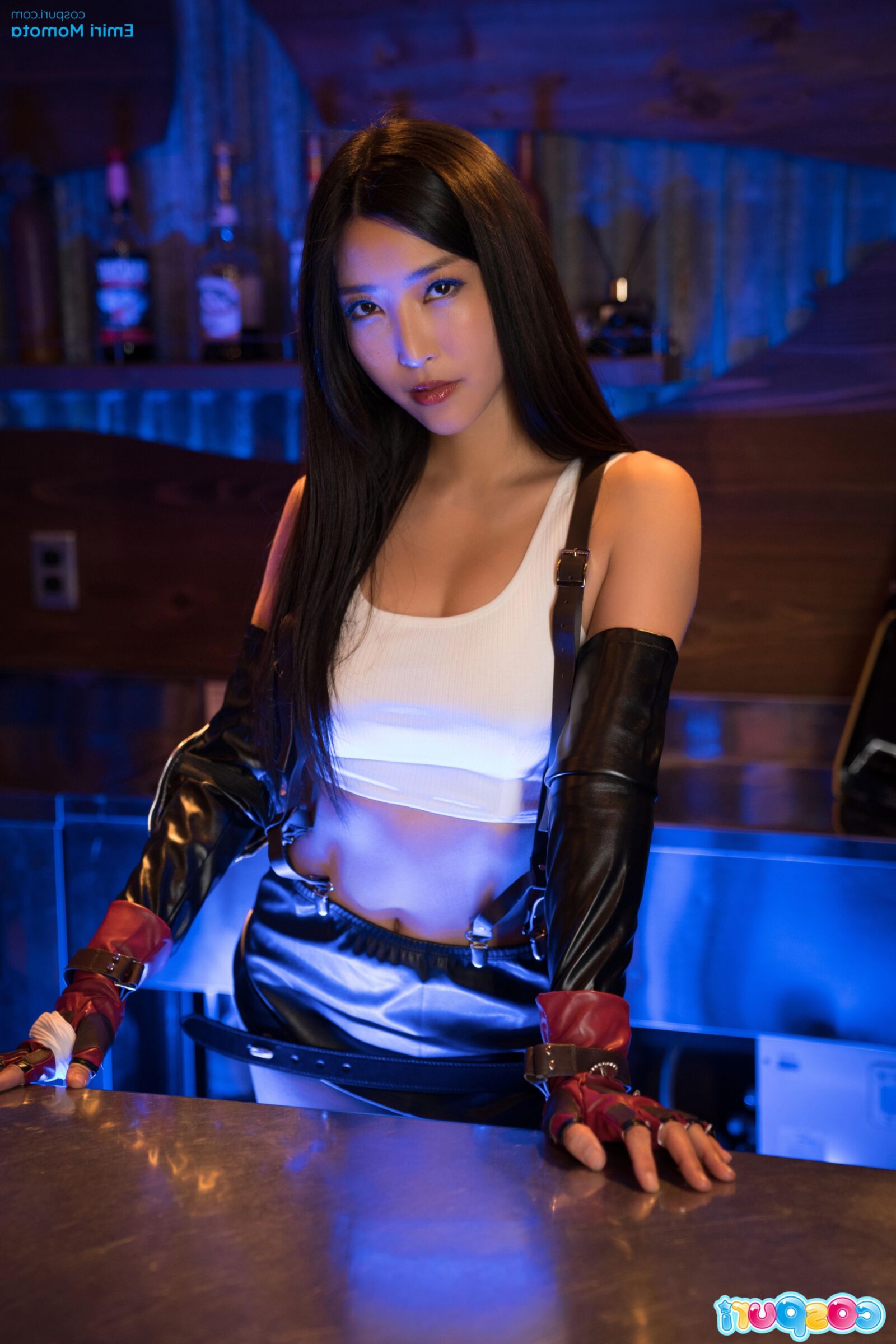 Emiri Momota Cosplay Tifa (Final Fantasy VII)