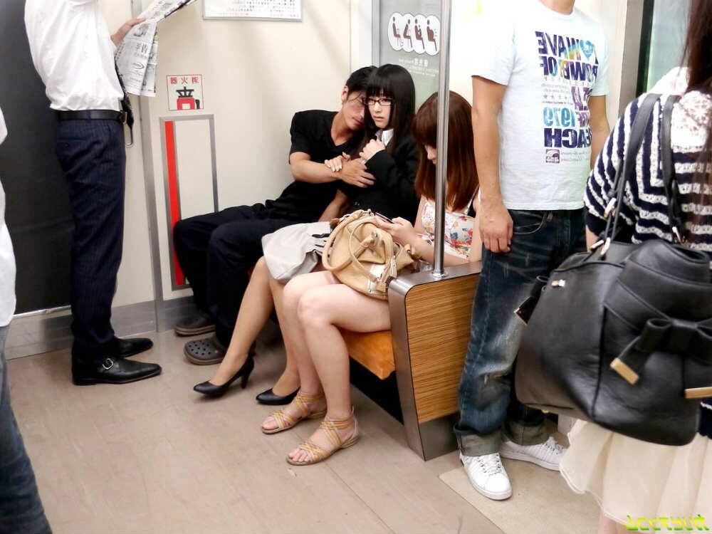 Hardcore Reluctance Tsuna Nurdy Jap abused on the train