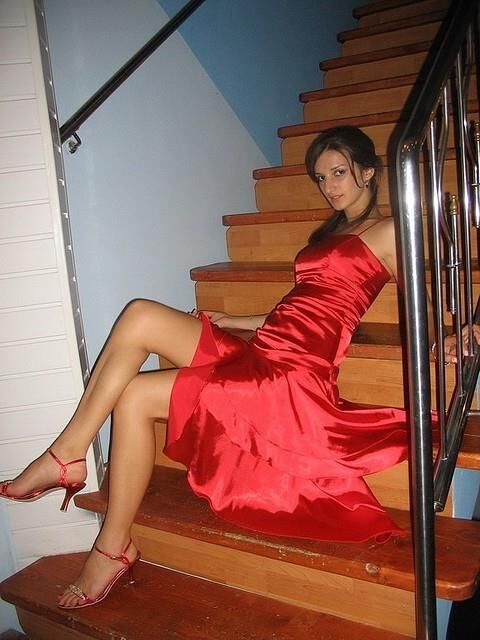 Clothed Mainly Red Dresses Pics All