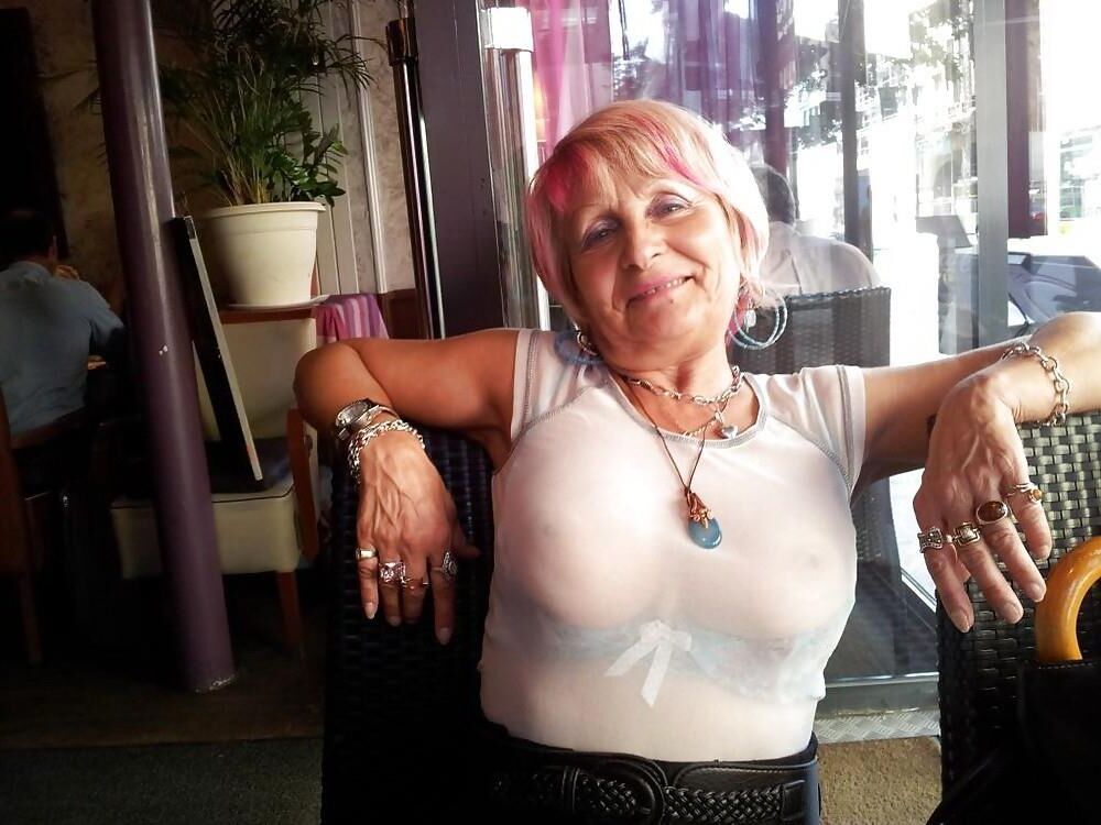 Happy Flashing Granny (Granny classique)