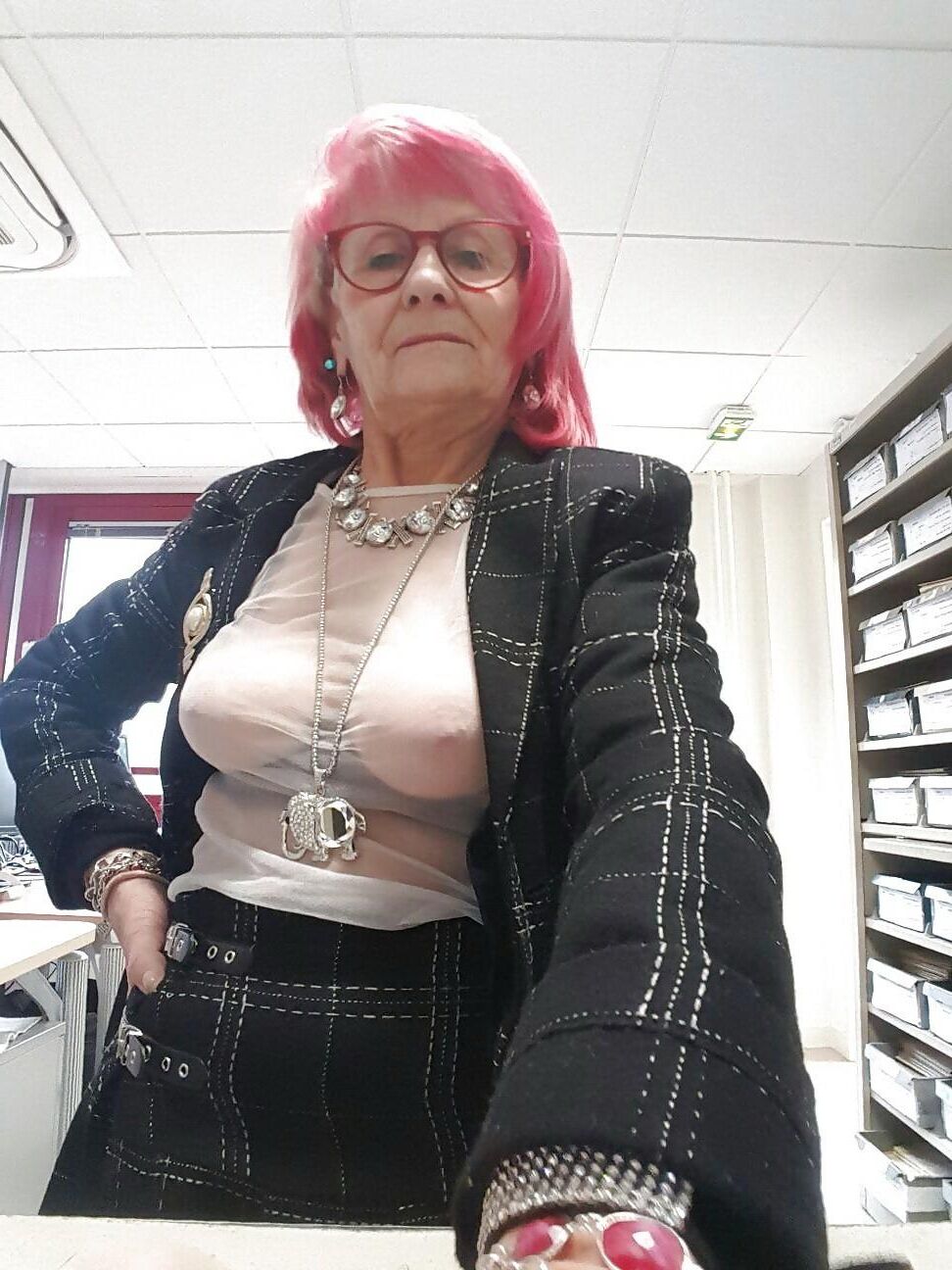 Happy Flashing Granny (Granny classique)