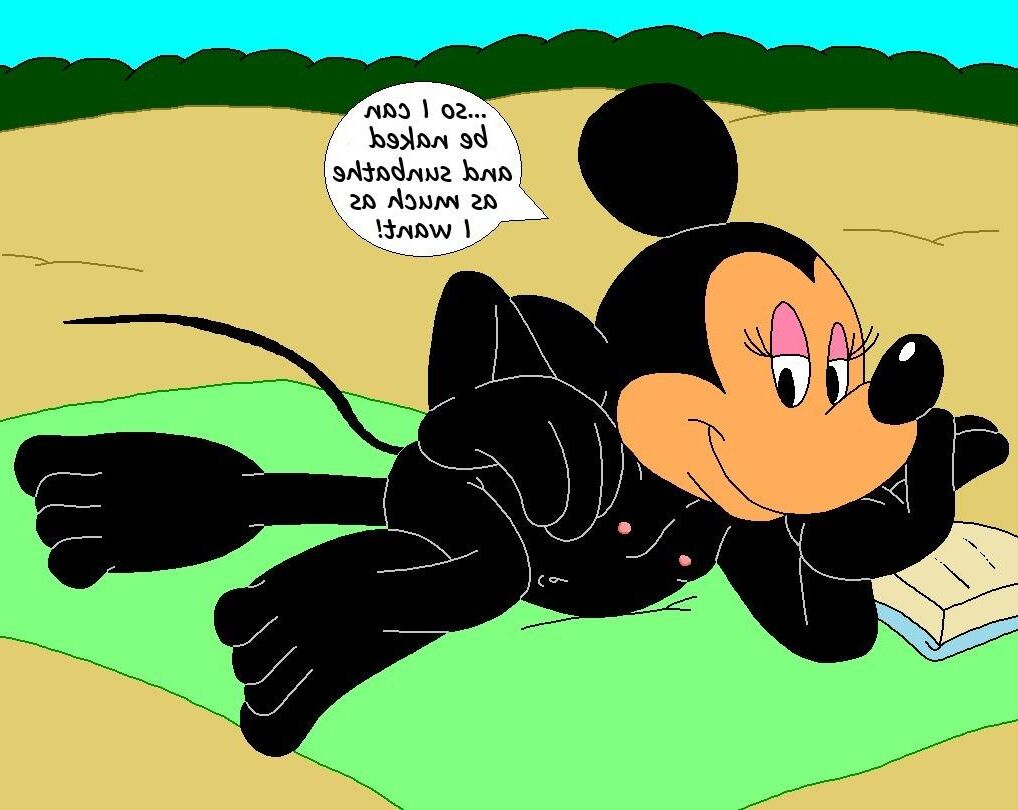 Minnie's Beach Encounter Part 