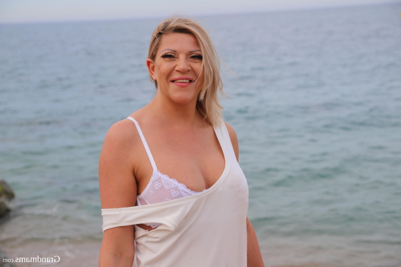 AdultPrime Ann Bazuka Spanische Oma Voyeur X Px