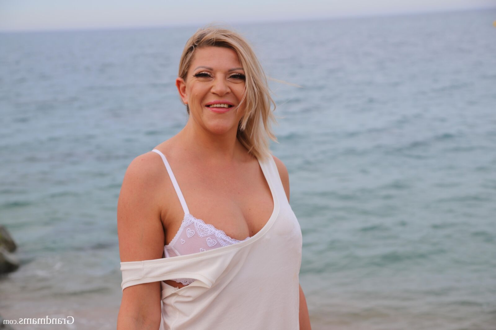 AdultPrime Ann Bazuka Spanische Oma Voyeur X Px
