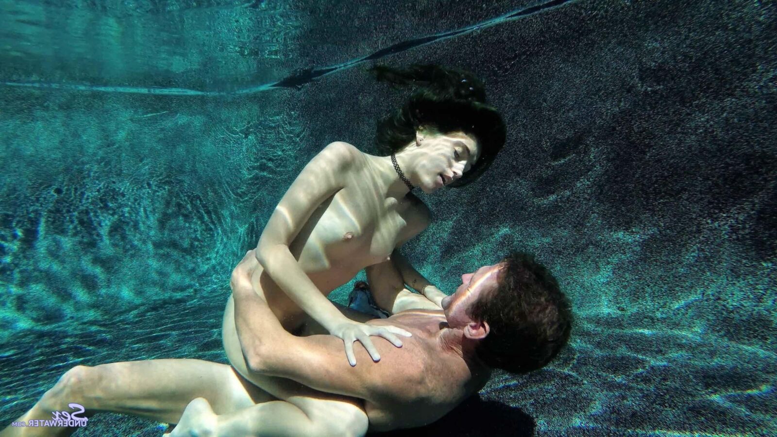 Sexunderwater Brooke Haze Handstand Pt. 