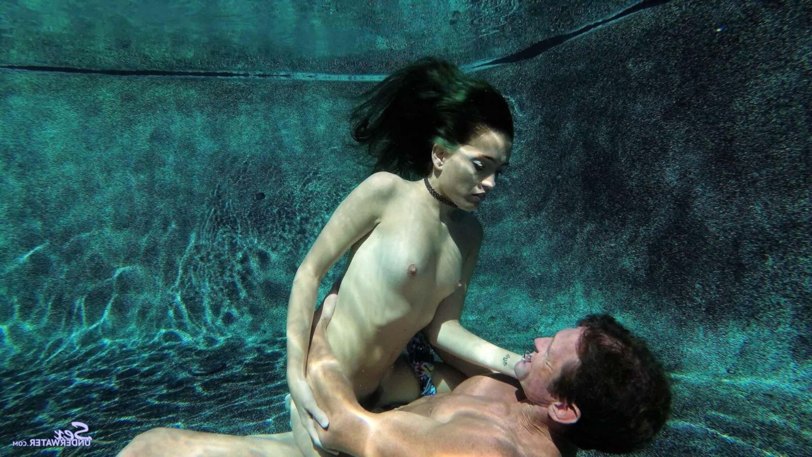 Sexunderwater Brooke Haze Handstand Pt. 
