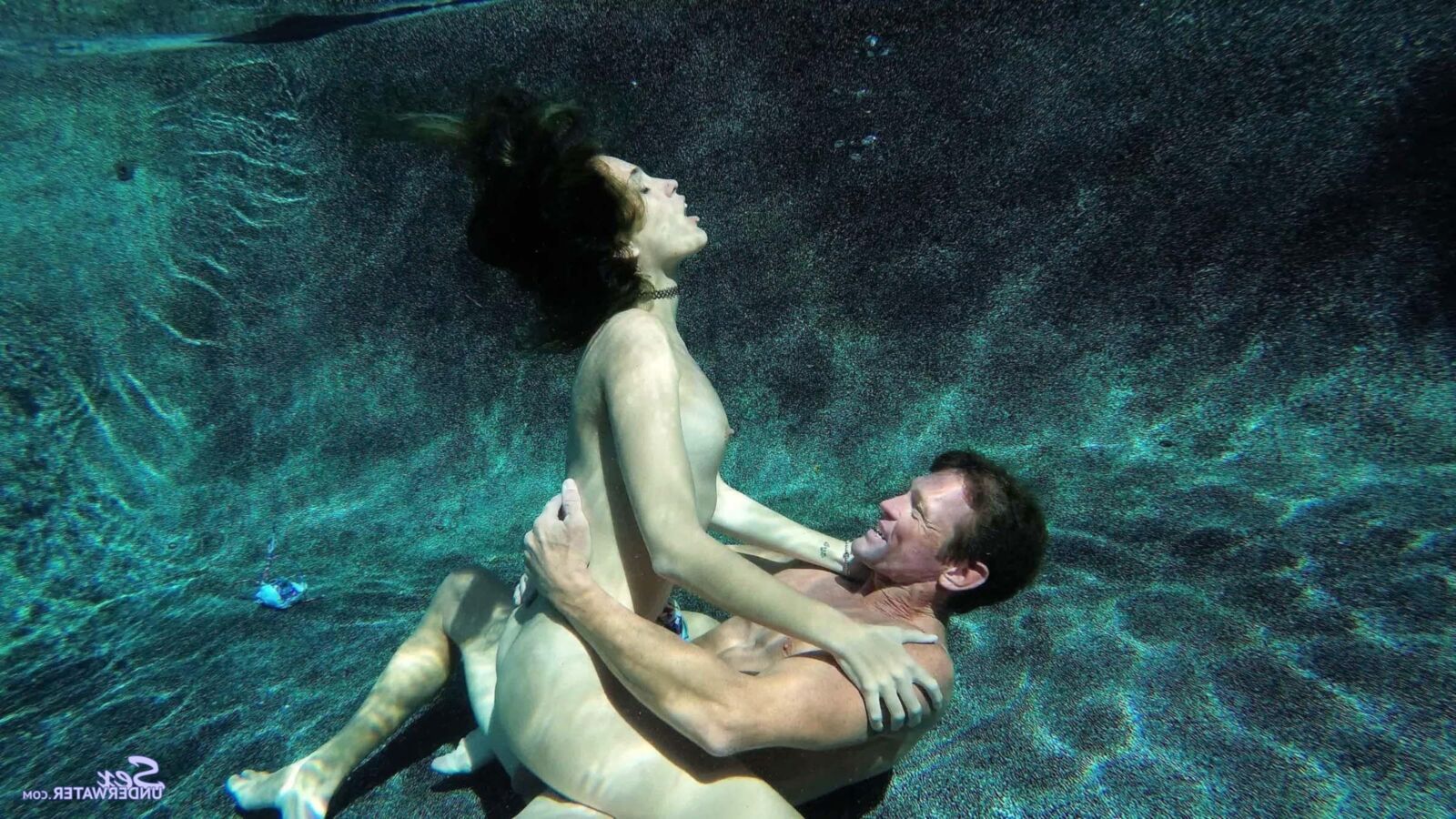 Sexunderwater Brooke Haze Handstand Pt. 
