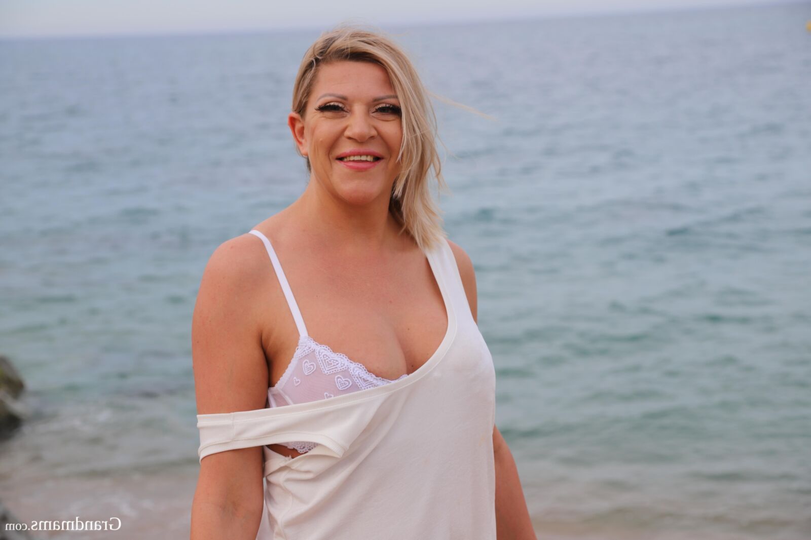 AdultPrime Ann Bazuka Spanische Oma Voyeur X Px