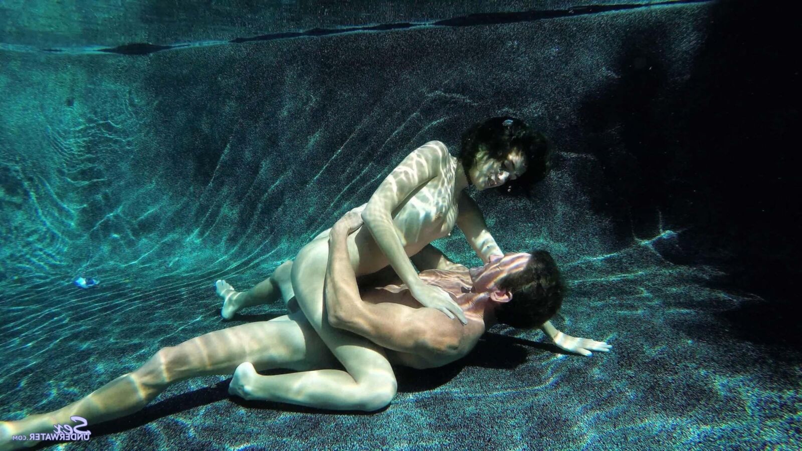 Sexunderwater Brooke Haze Handstand Pt. 