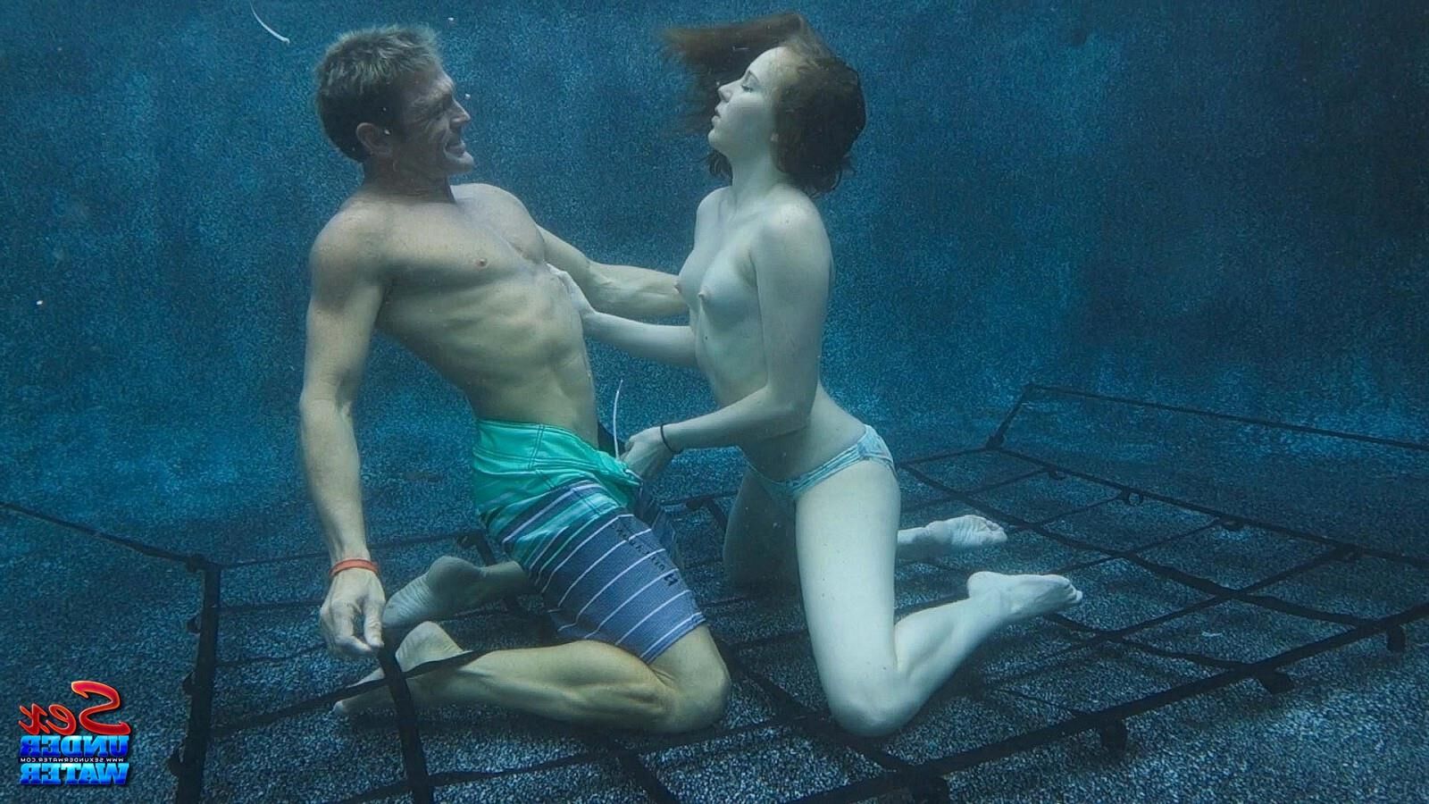 SexUnderwater Newbie Charlie Maverick (X) px