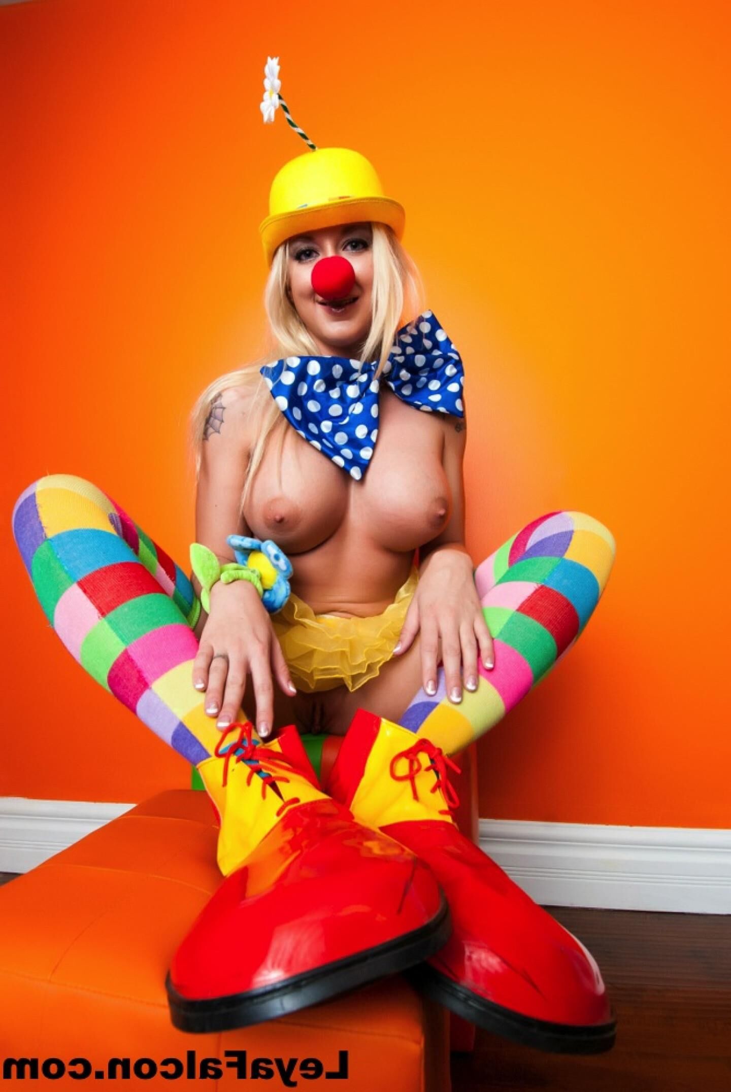 Cosplay pour se transformer en clown