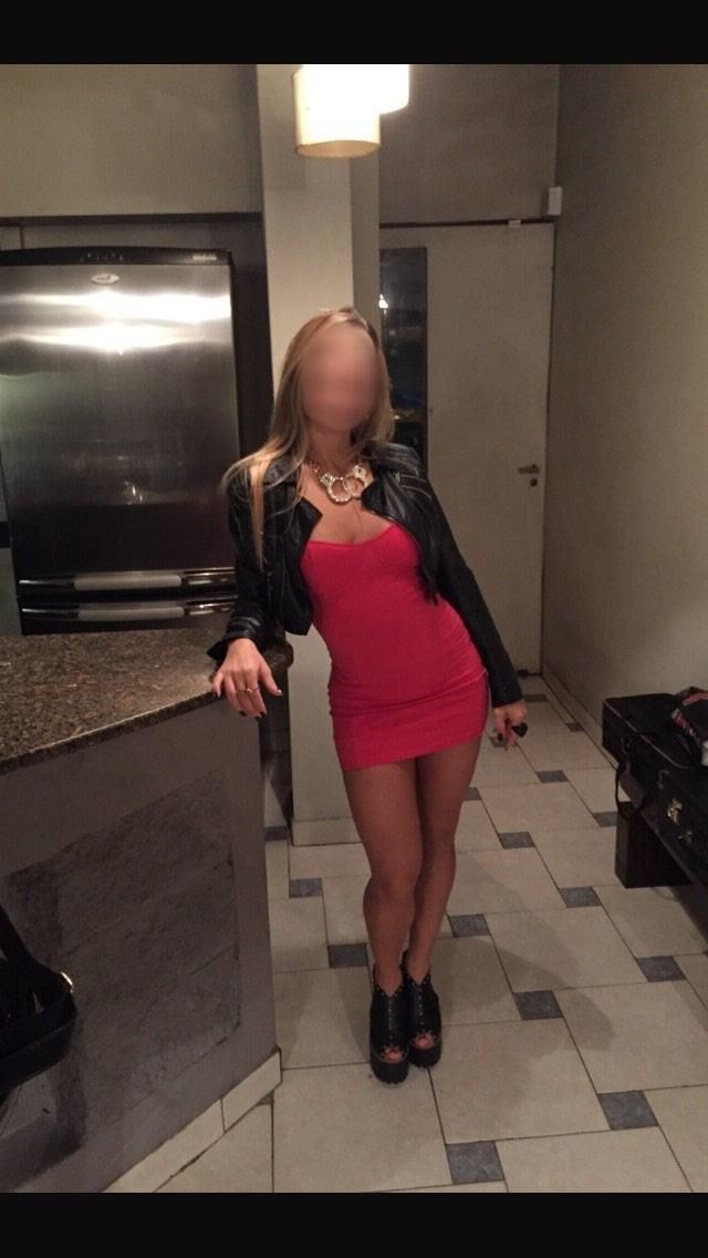 Milfs and mothers 