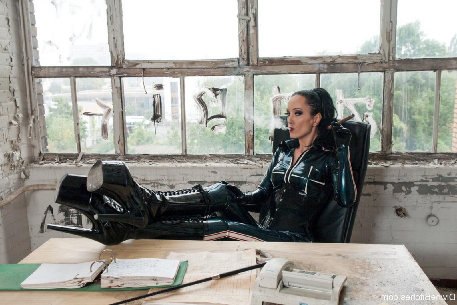 .. Fetish Liza (Femdom)