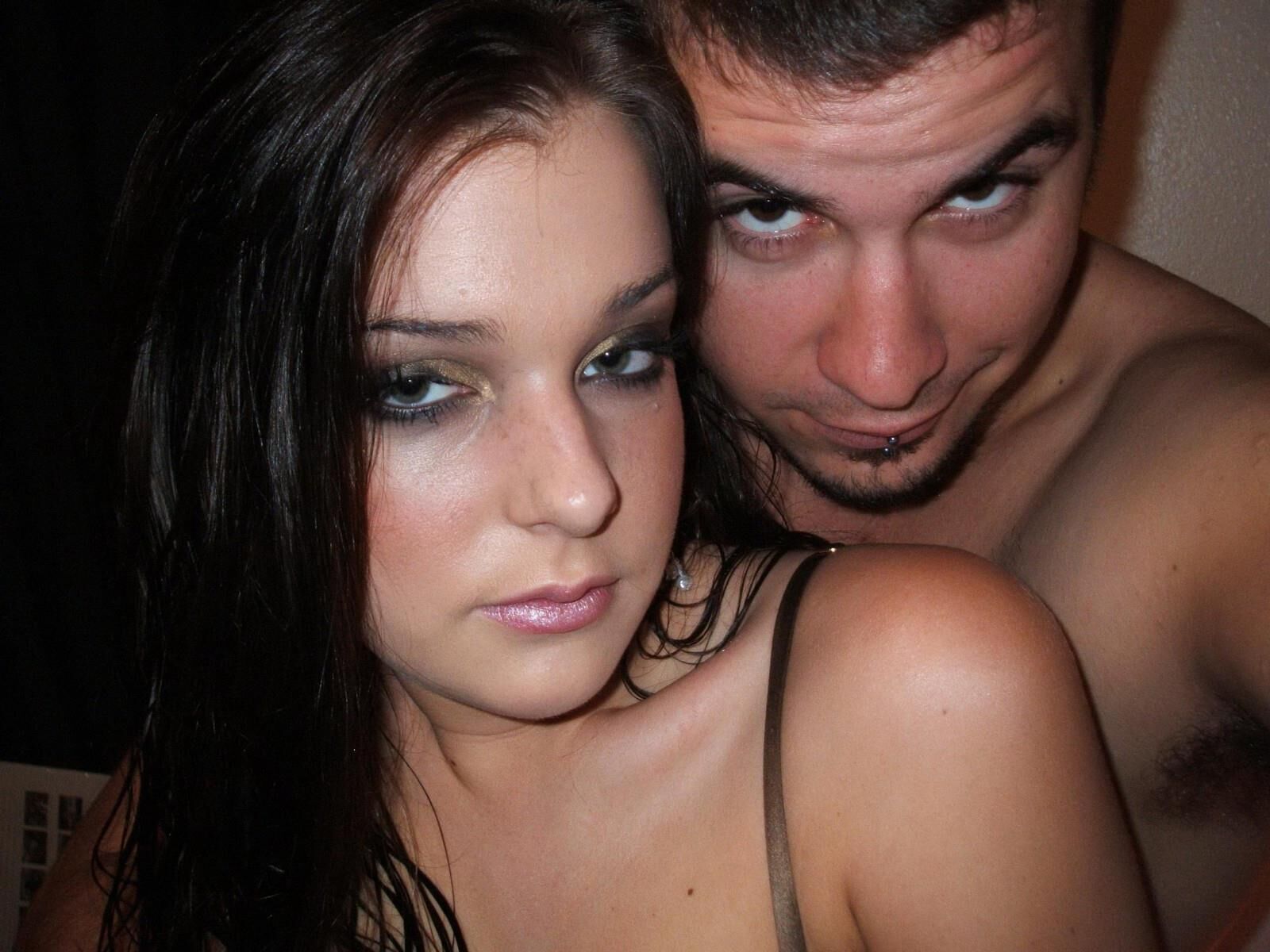 Lovely young couple ()