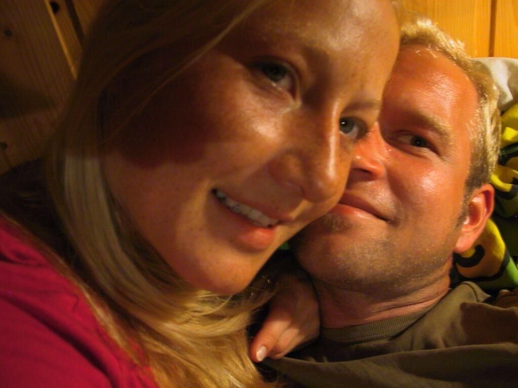 Lovely young couple ()