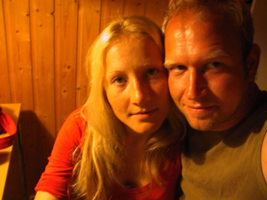 Lovely young couple ()