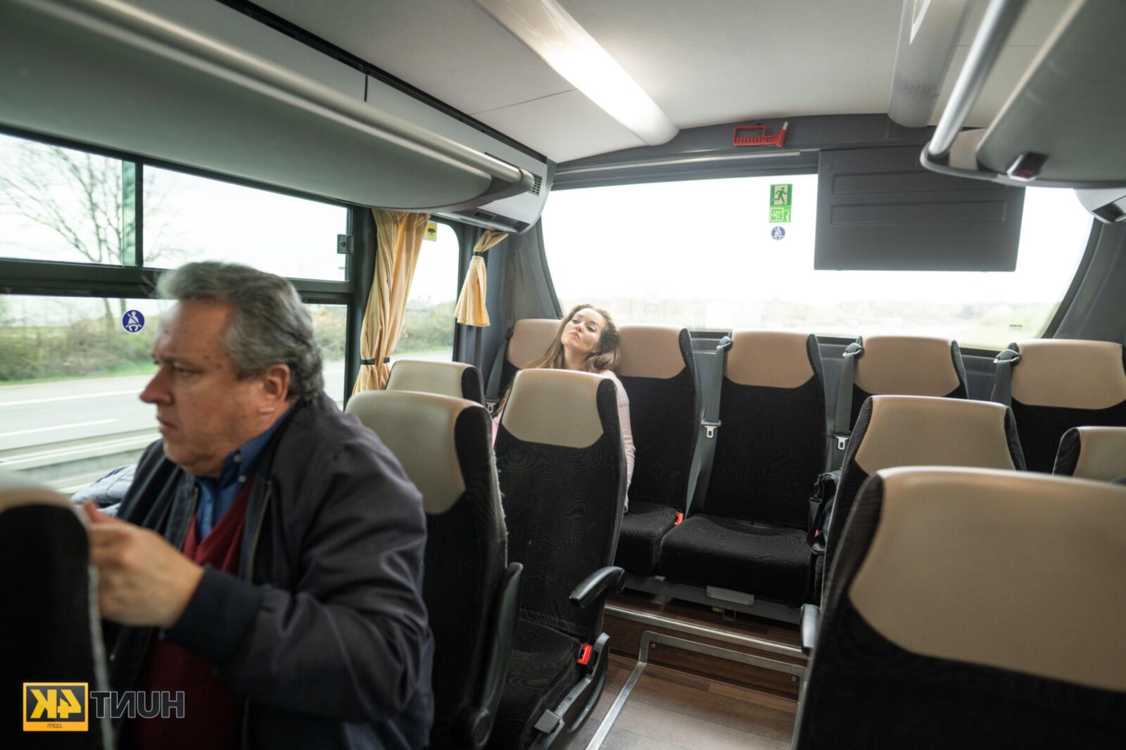 Huntk Federika Sexo en el autobús x x px abril