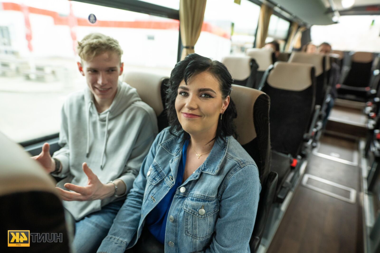 Huntk Federika Sexo en el autobús x x px abril