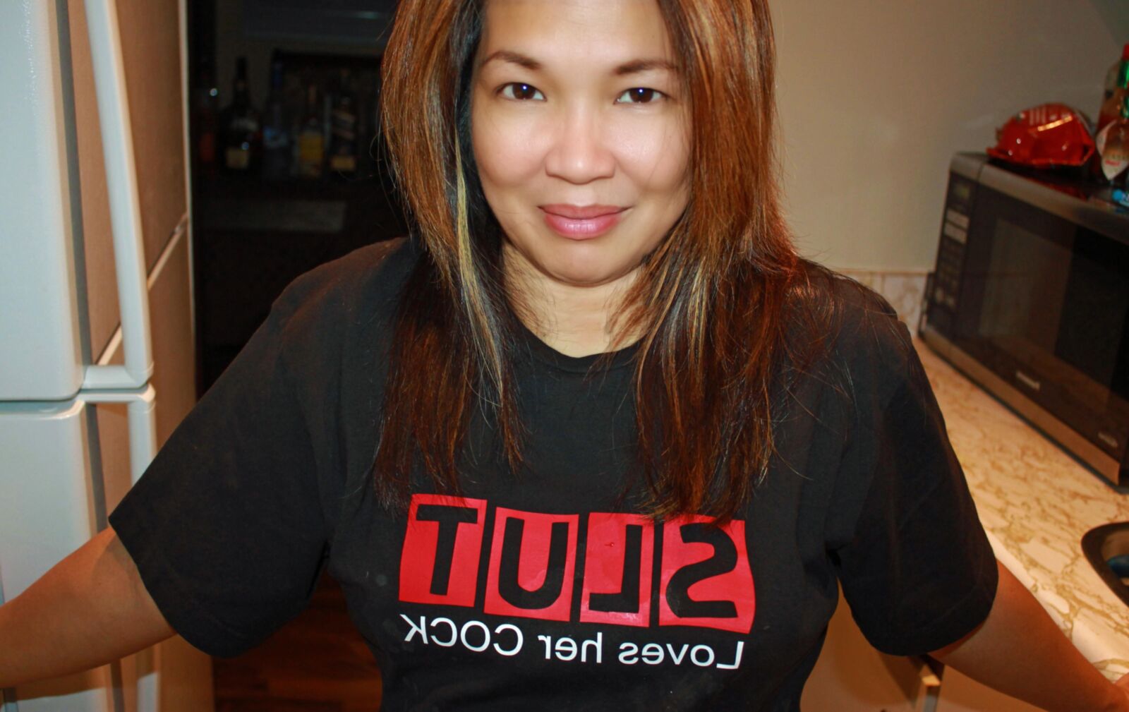 Exposed Asian wife from Edmonton Alberta 