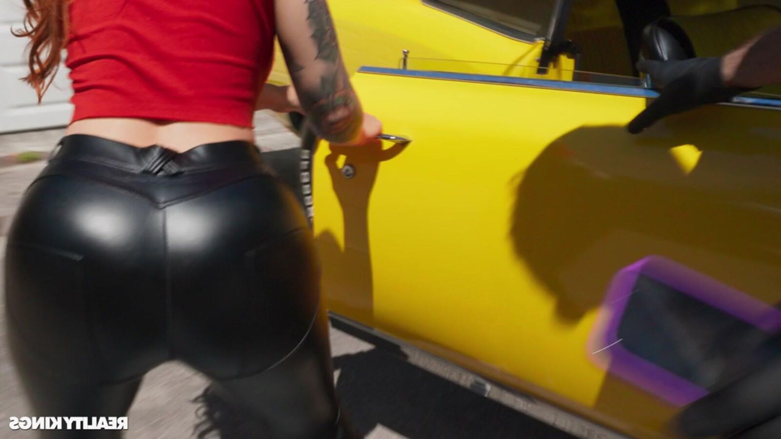 Sinatra Monroe yo Muscle Car Mayhem