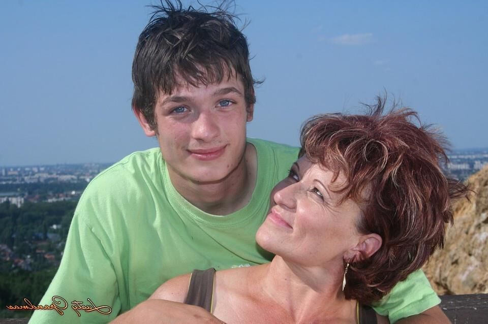 Manyika mature slut with boy