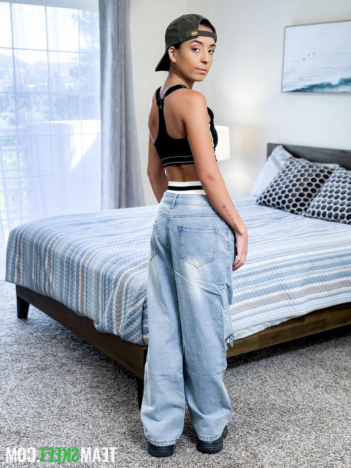 Sasha Tatcha yo Shes One of the Guys Unless They Want to Fuck