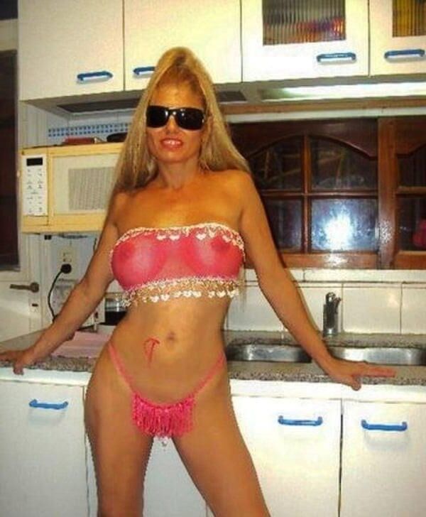 Milfs and mothers 