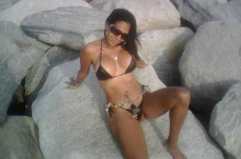  Milfs and mothers 