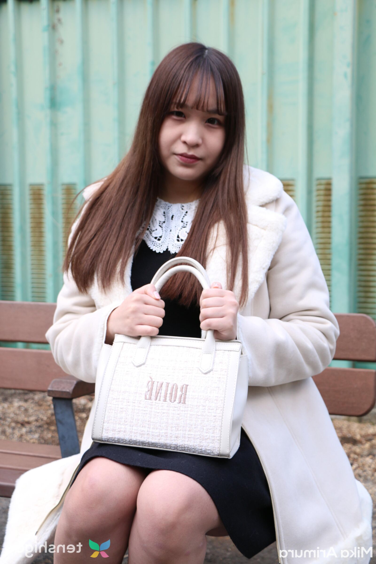 Mika Arimura yo Thick Juicy Babe Turns Out To Be A Nympho