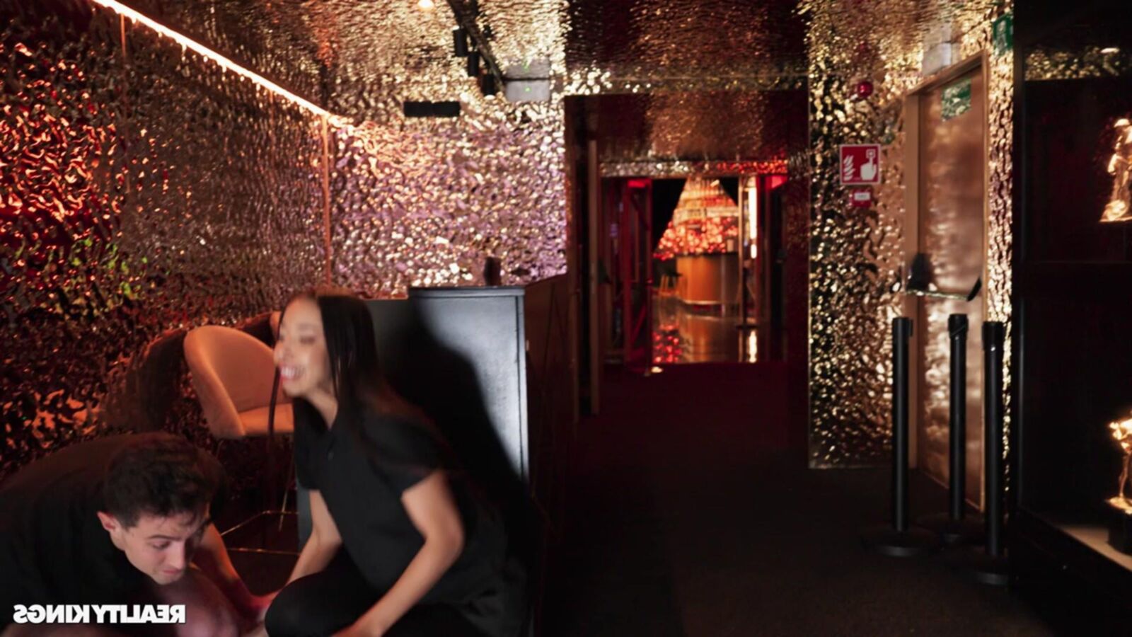 Lia Lin yo The Truth About Your Waiters
