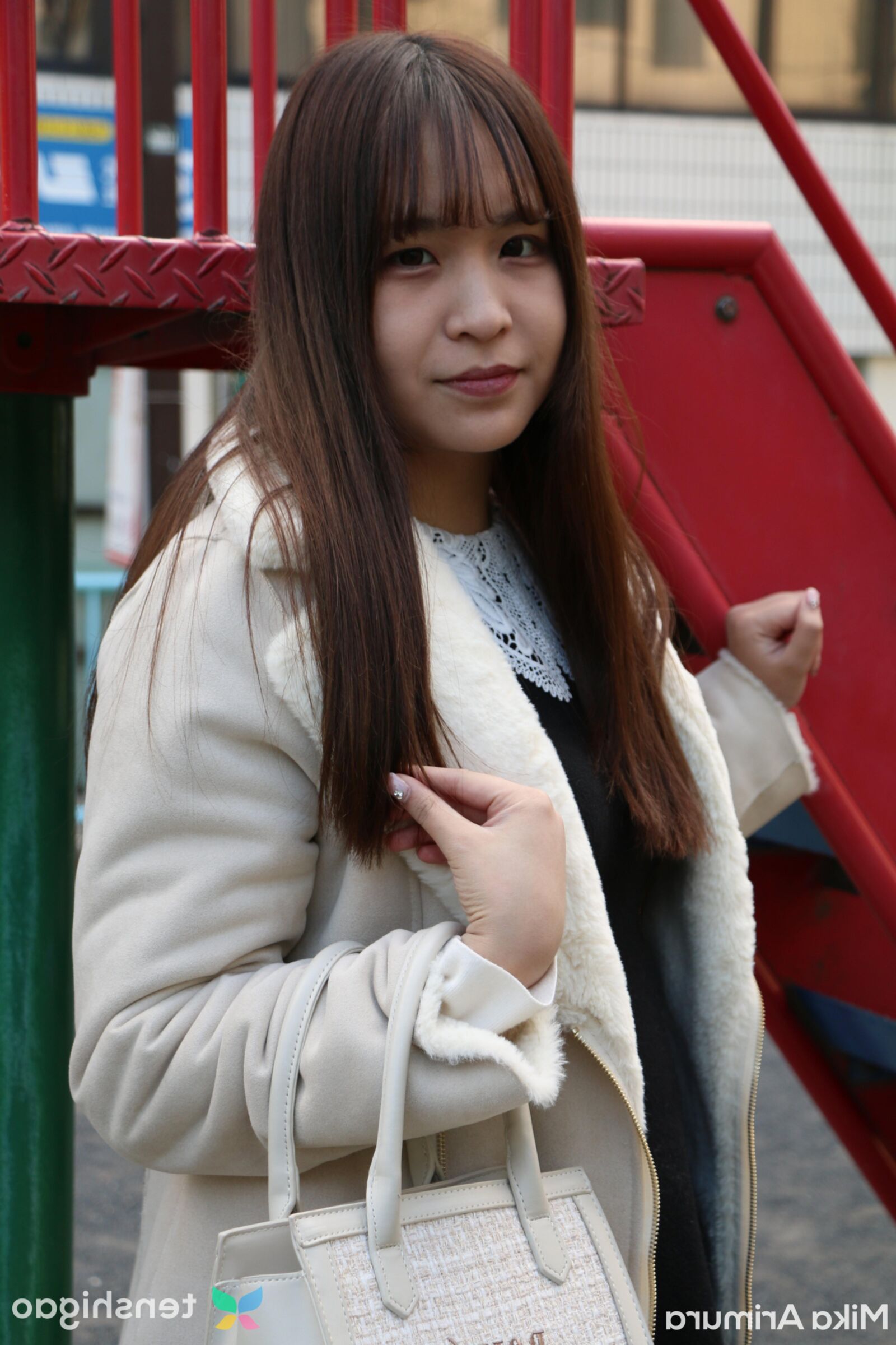 Mika Arimura yo Thick Juicy Babe Turns Out To Be A Nympho