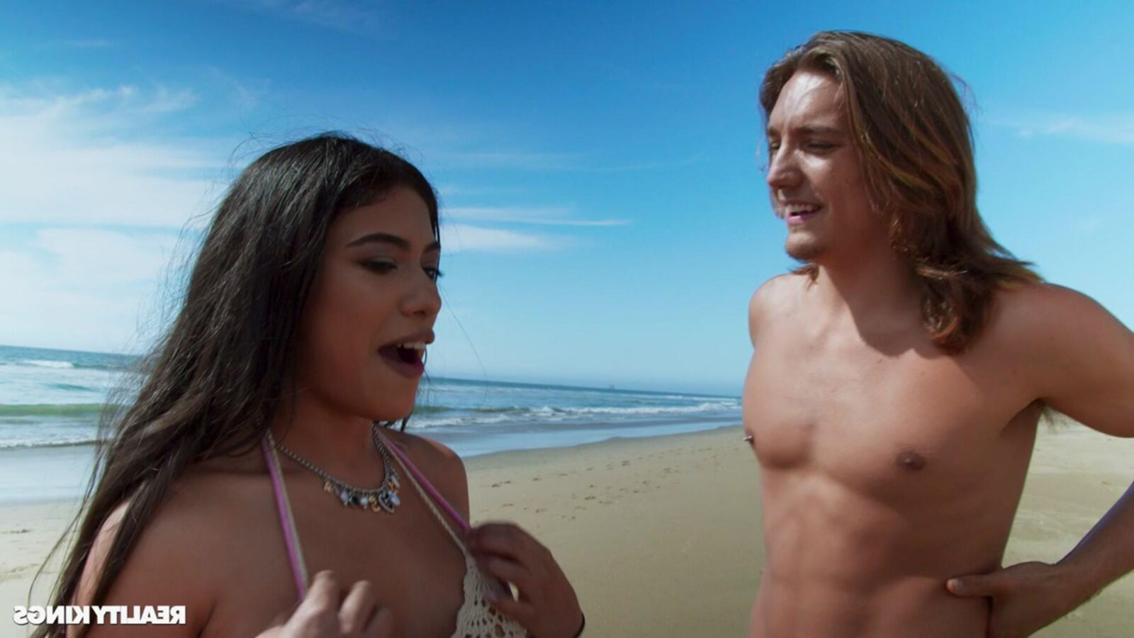Reyna Belle yo Surfer Dude Bags Bodacious Babe
