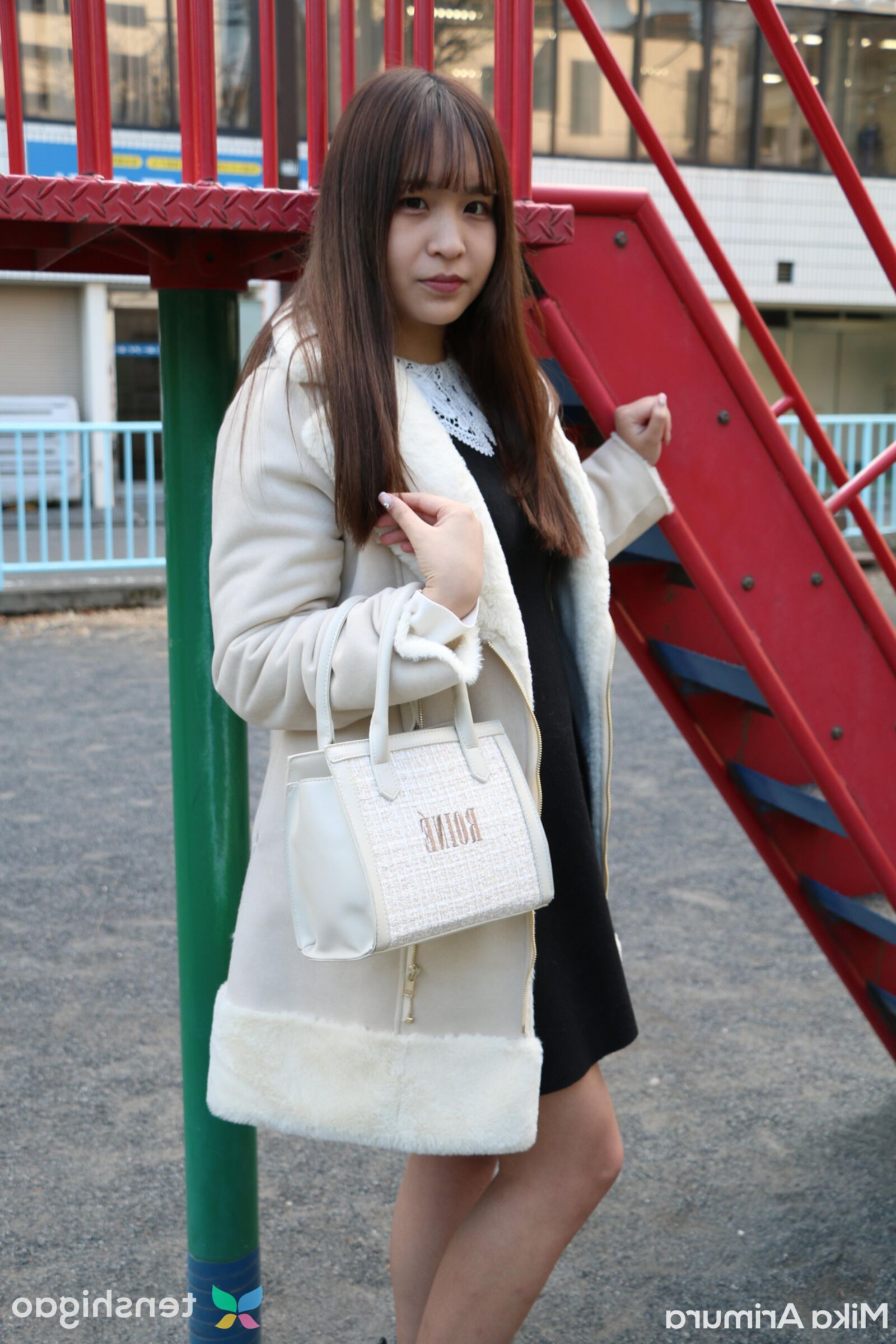 Mika Arimura yo Thick Juicy Babe Turns Out To Be A Nympho