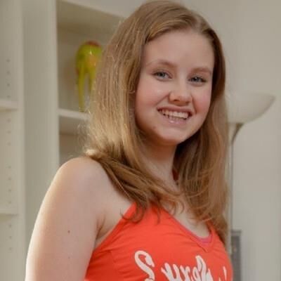 Oksana de Sankt Petersburg en Rusia, estrella porno con Babyface