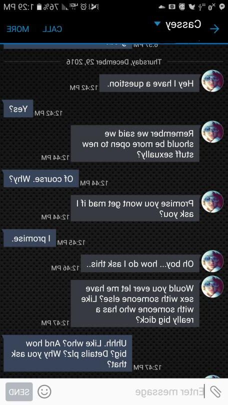 夫の前で犯された妻。