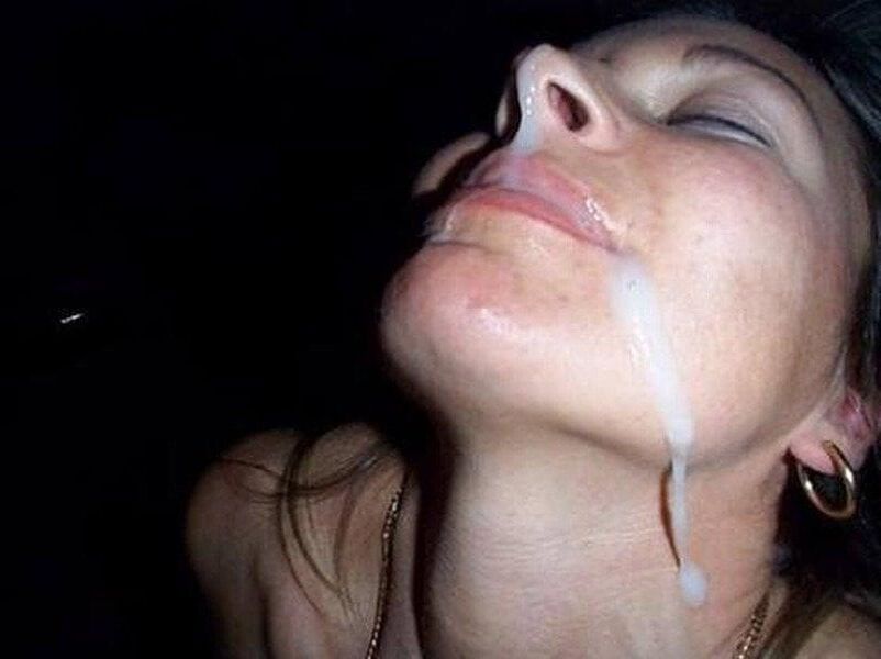  Milfs and mothers 