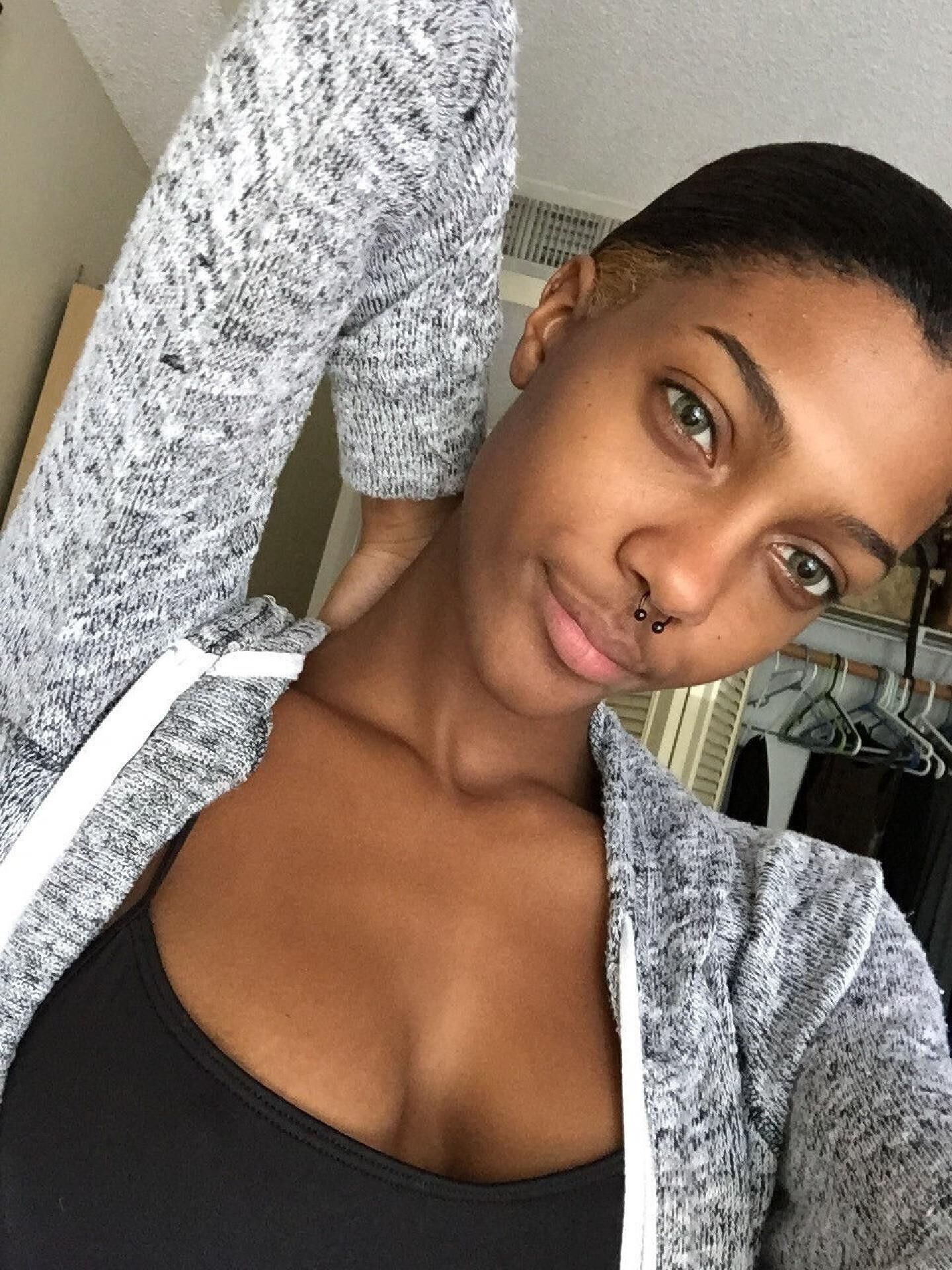 Hot Ebony fuck meat 