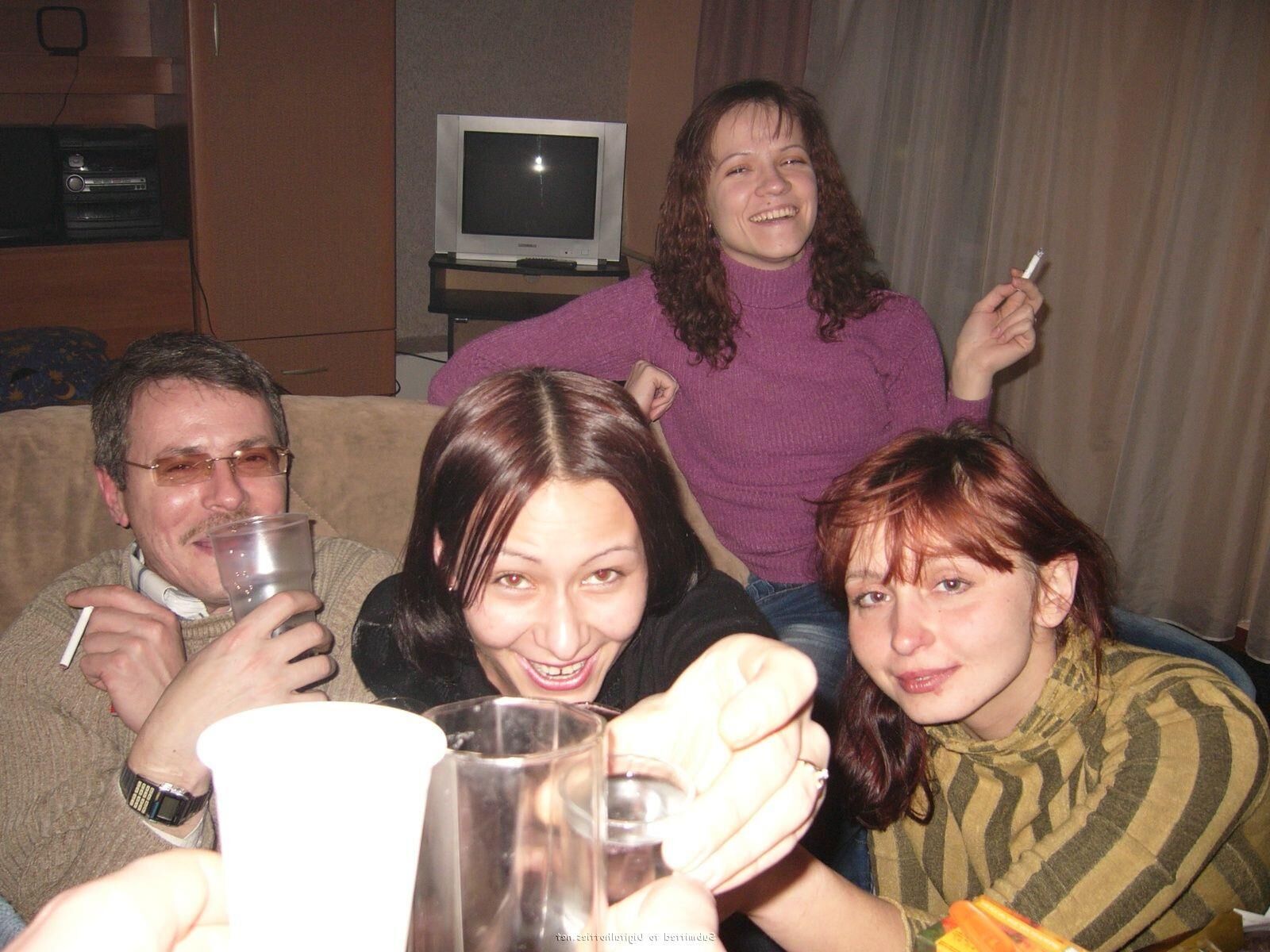 groupsex ()