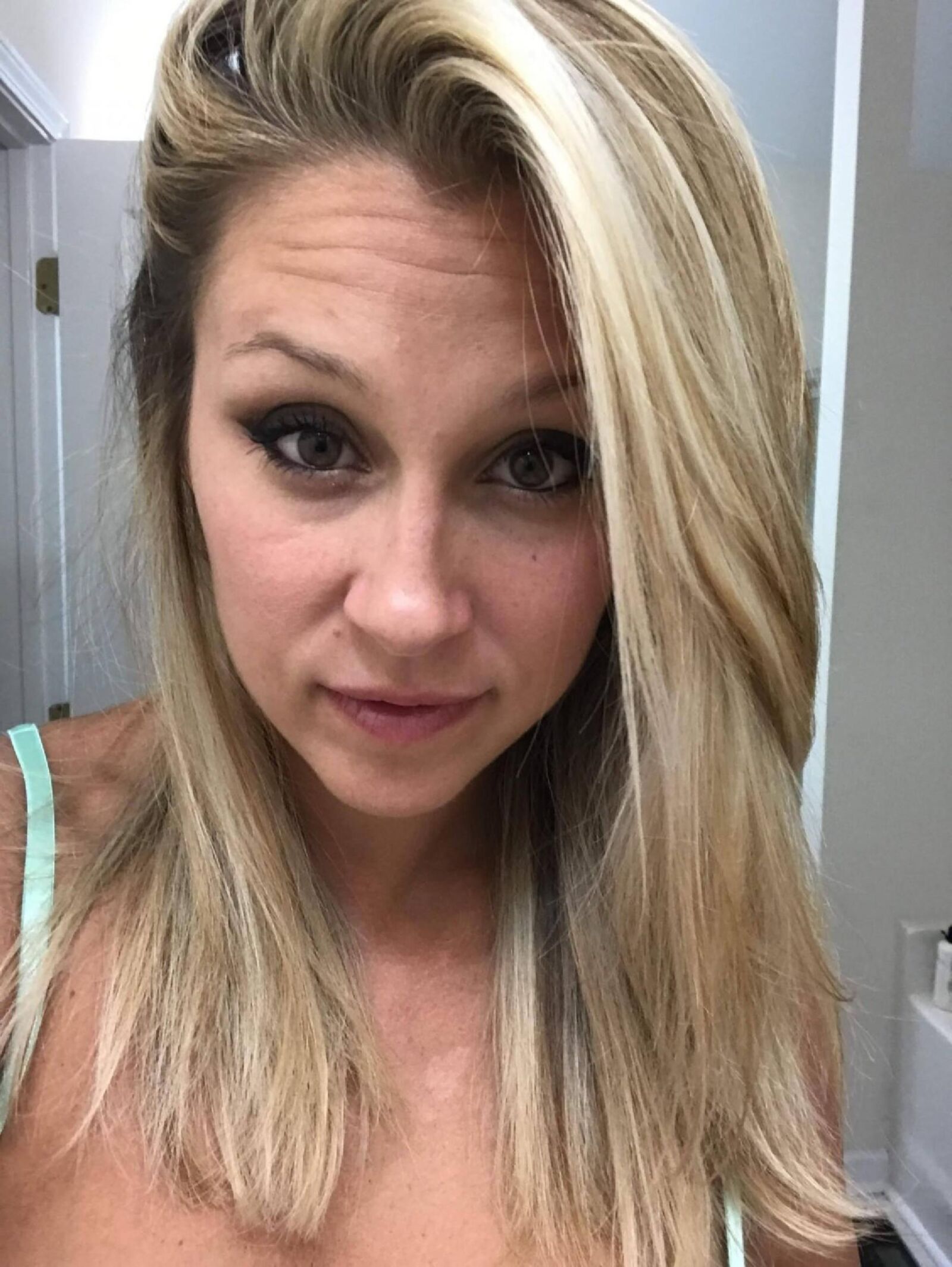 Hot Wife slut 
