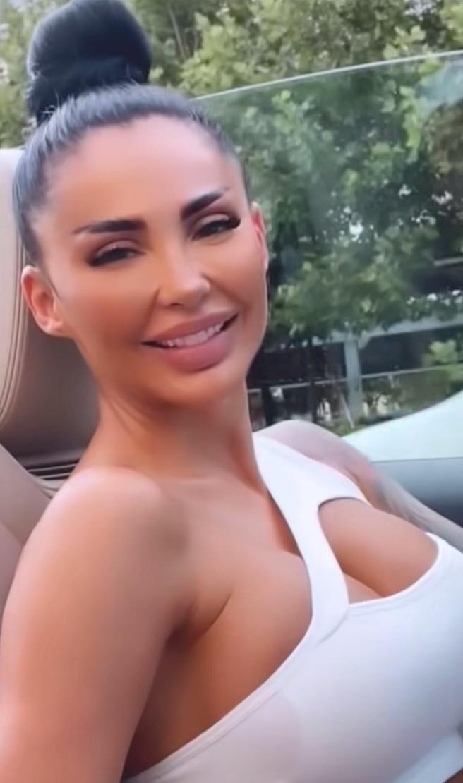 Romanian bimbo ELENN....NO LIMITS COMMENTS