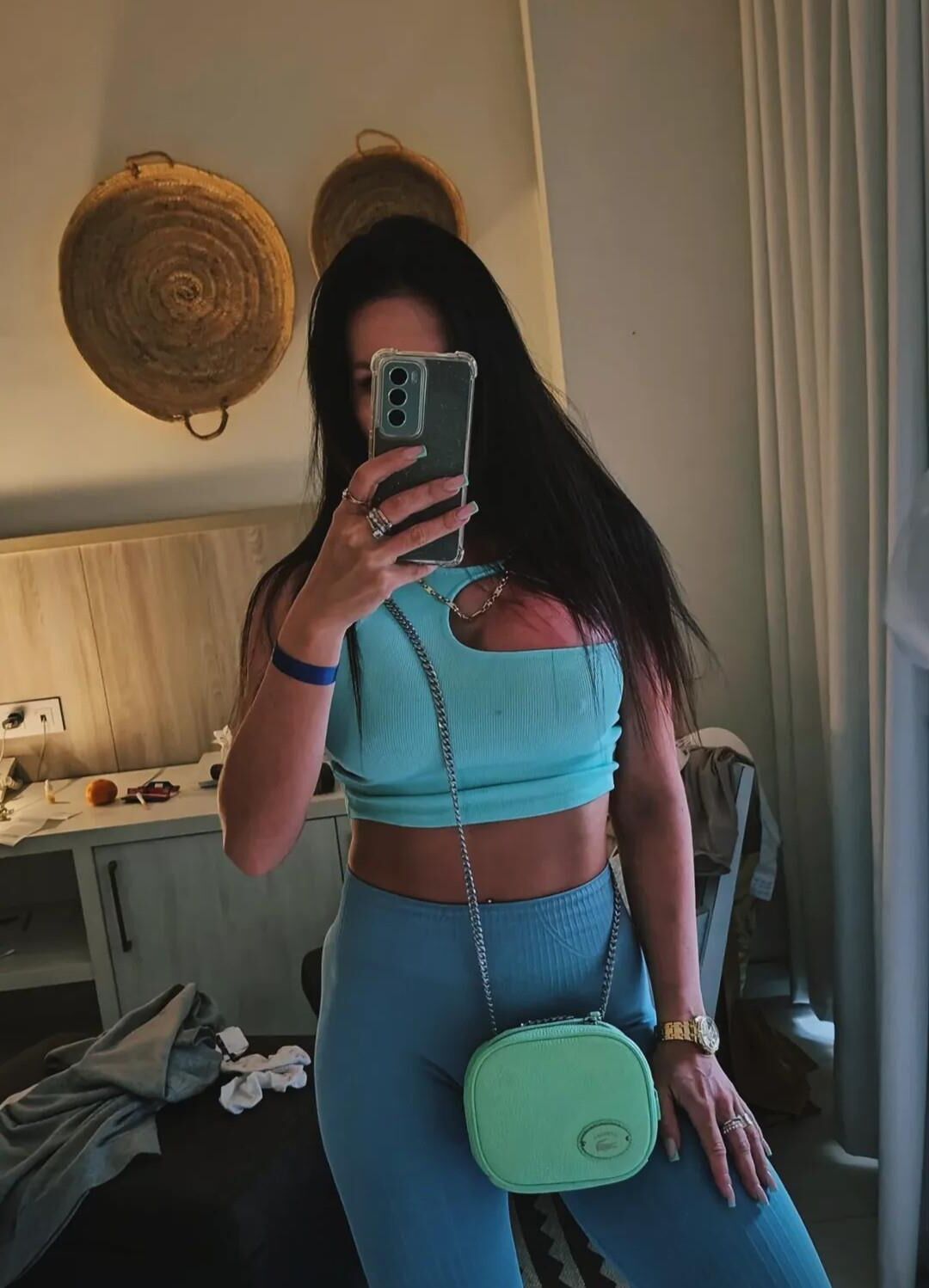 Polish bimbo slut Alicia...NO LIMITS COMMENTS