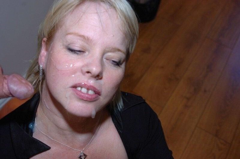 Milfs and mothers 