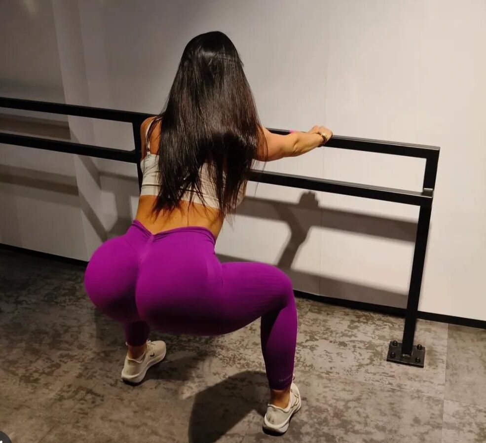 Polish bimbo slut Alicia...NO LIMITS COMMENTS